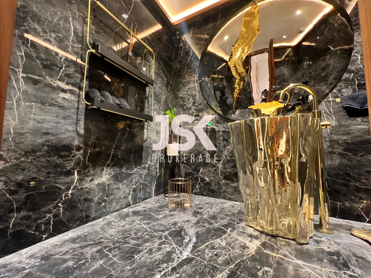 Apartment for Sale in Mar Mikhael, Bayrut, Lebanon