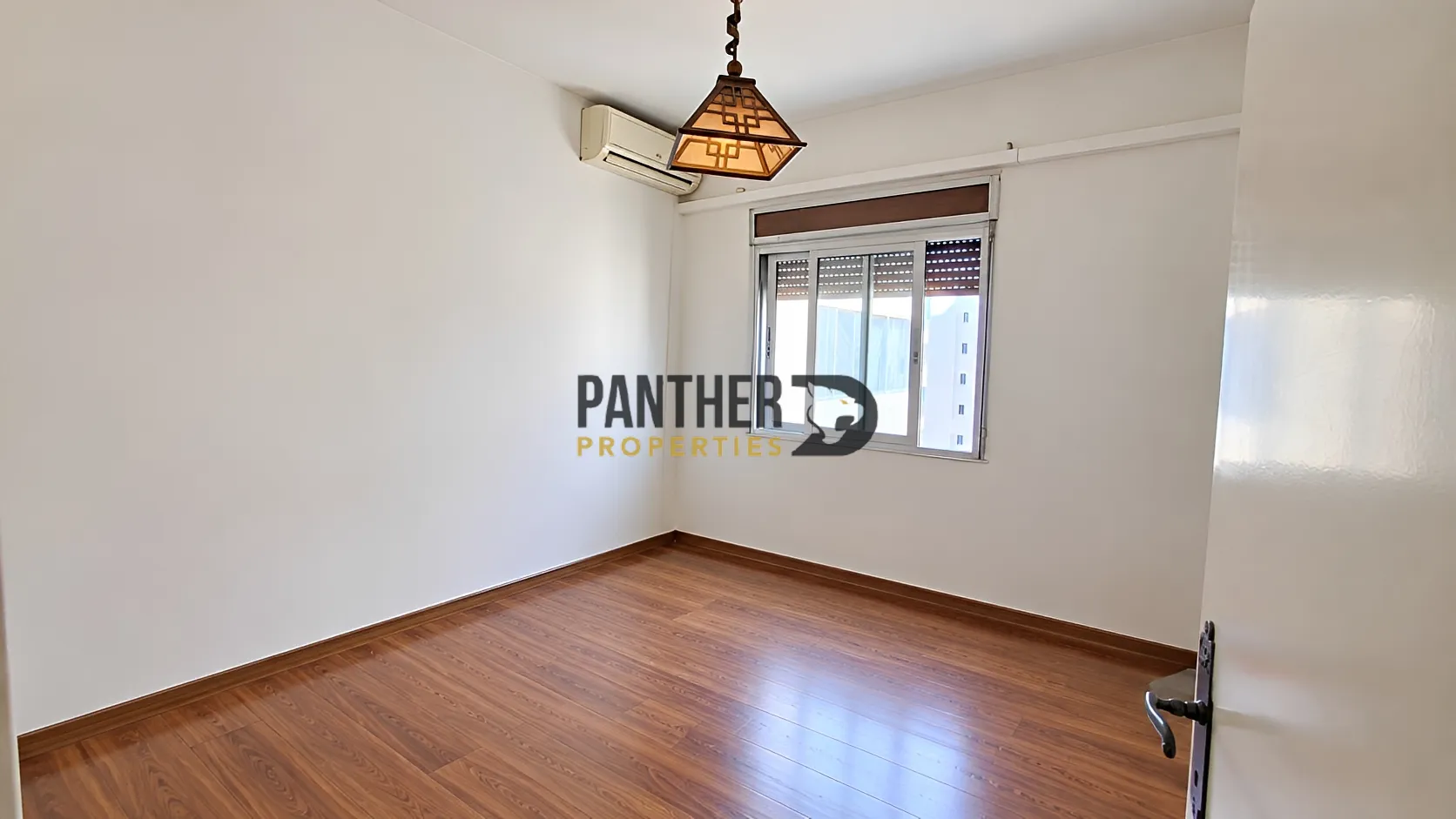 Apartment for sale in Achrafieh - 2 bed, 2.0 bath