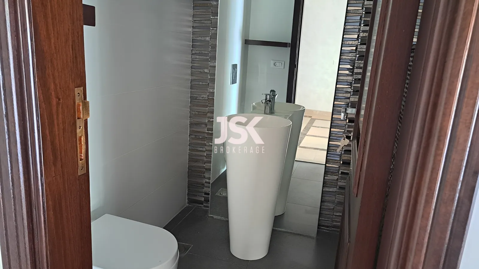 Apartment for Sale in Jnah