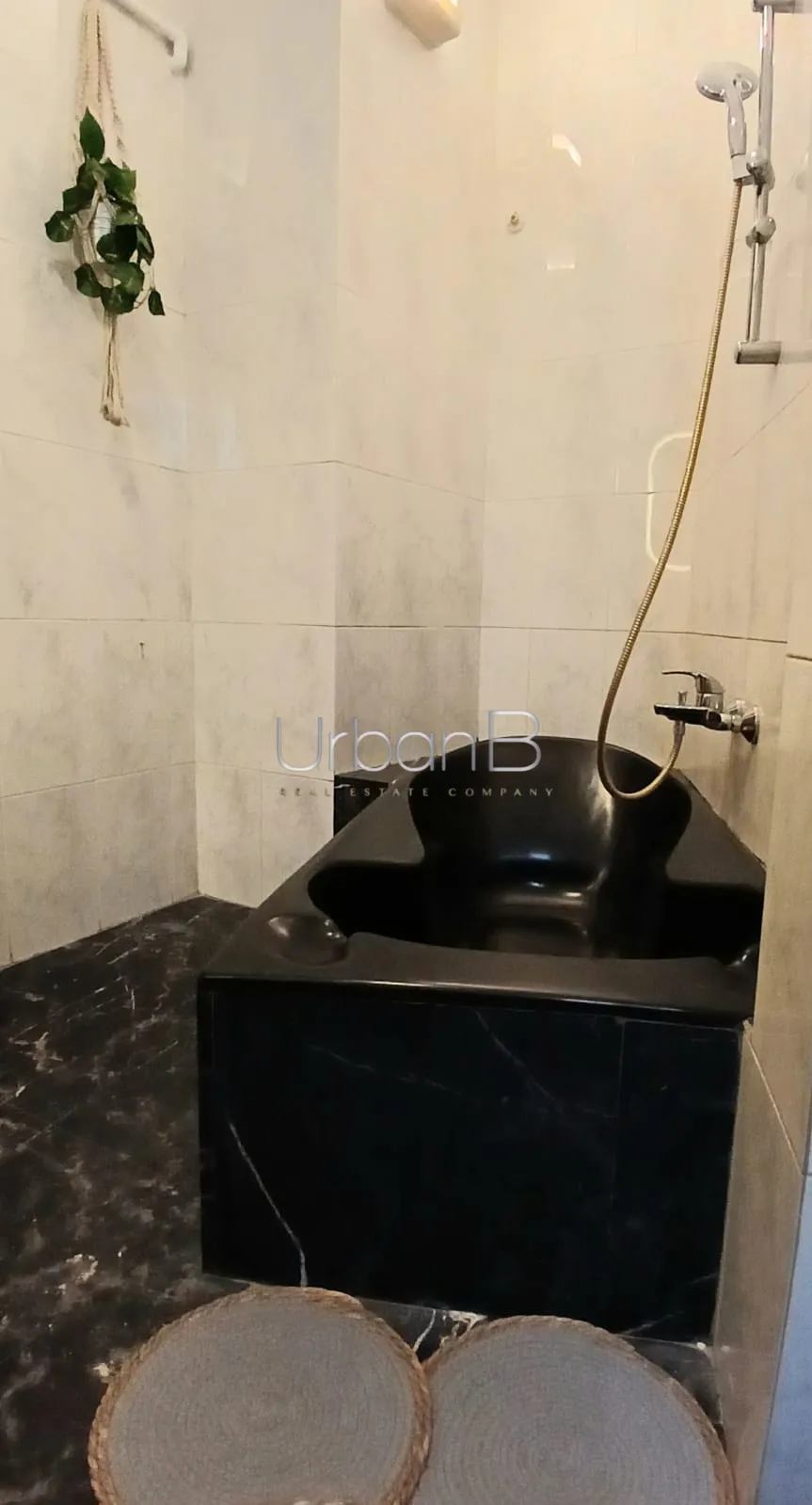 Apartment for rent in Furn el hayek, beirut, lebanon