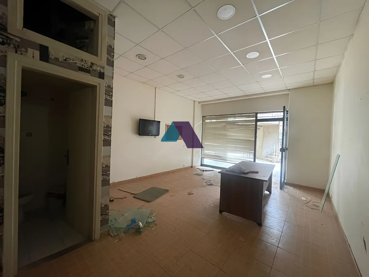 Office for sale in Zalqa