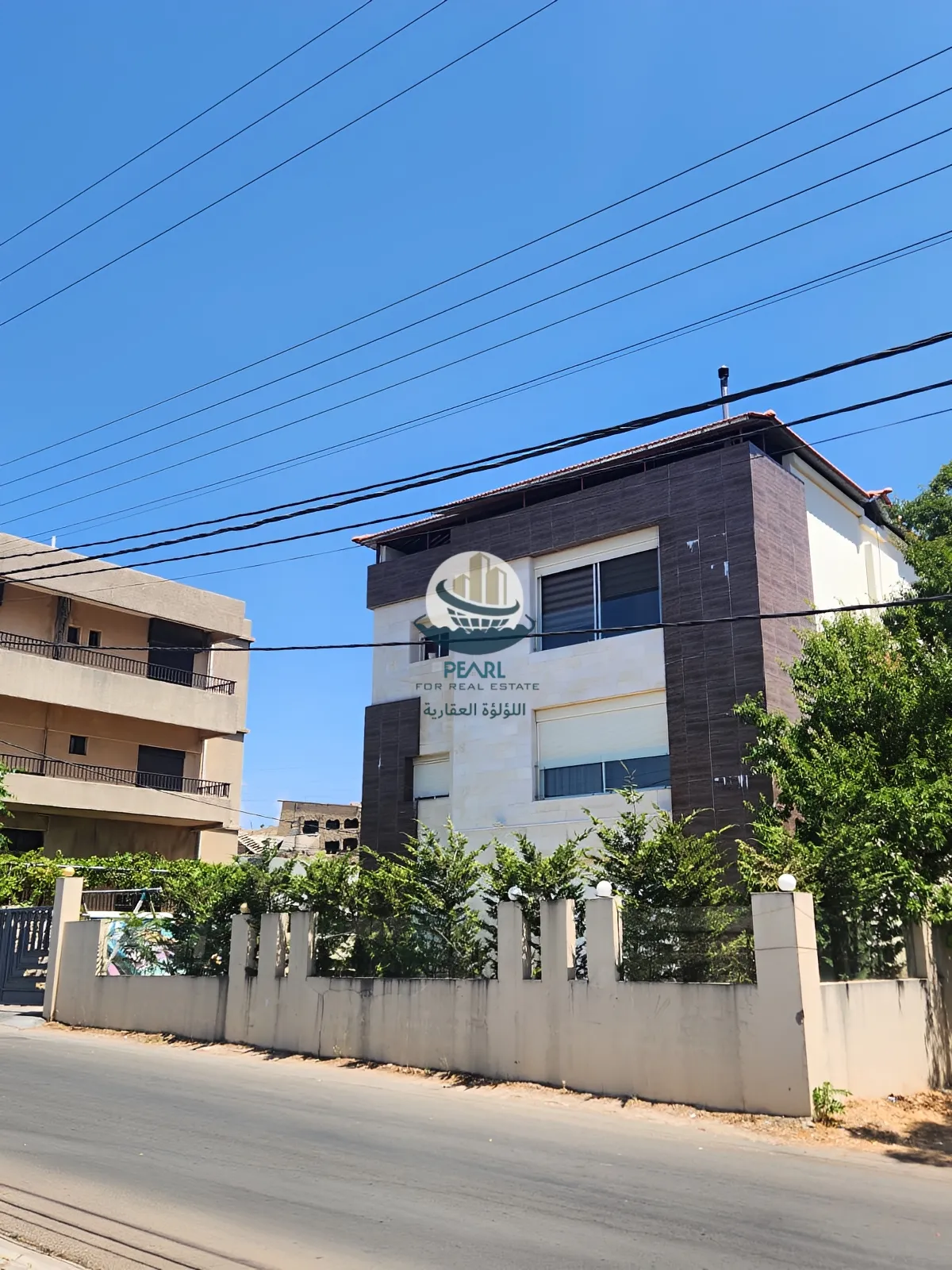 Commercial Building for sale in Bhamdoun