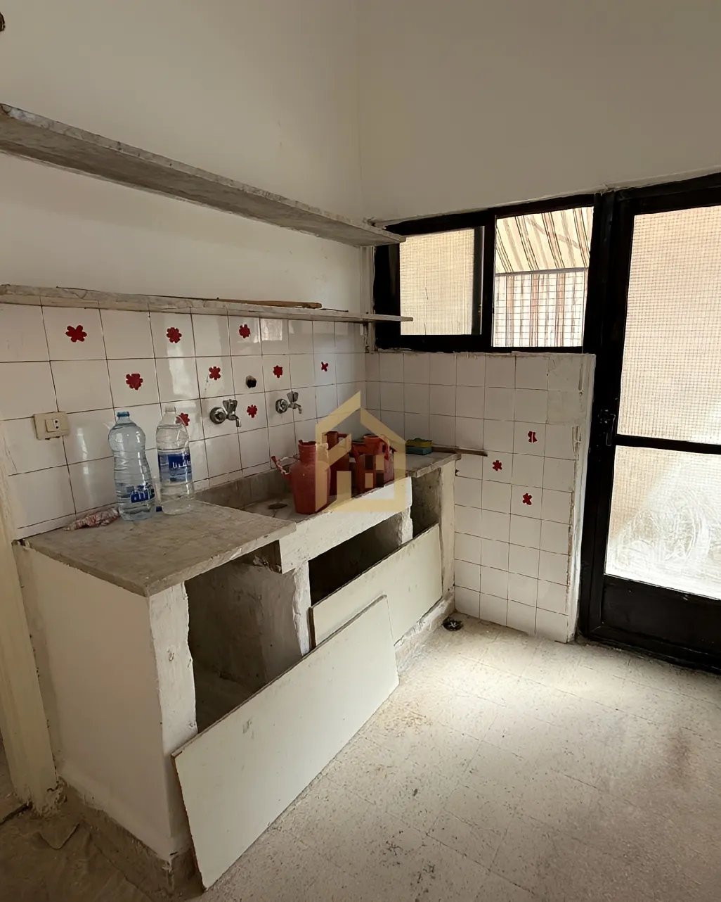 Apartment for rent in Tariq El Jdideh, Beirut, Lebanon