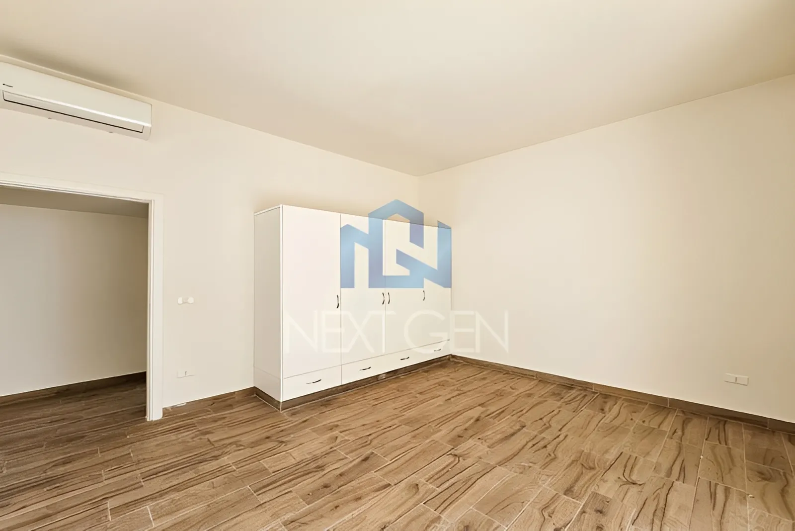 Apartment for Sale in Ramlet El Baida