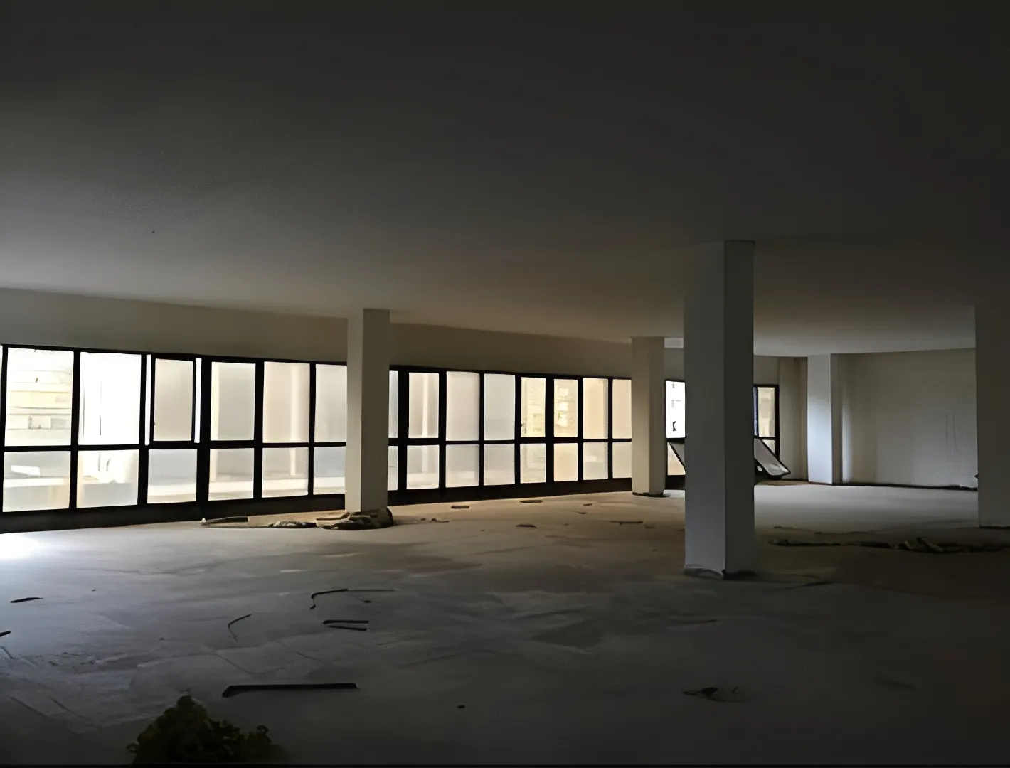 Showroom Property For Sale in Metn, Dawra