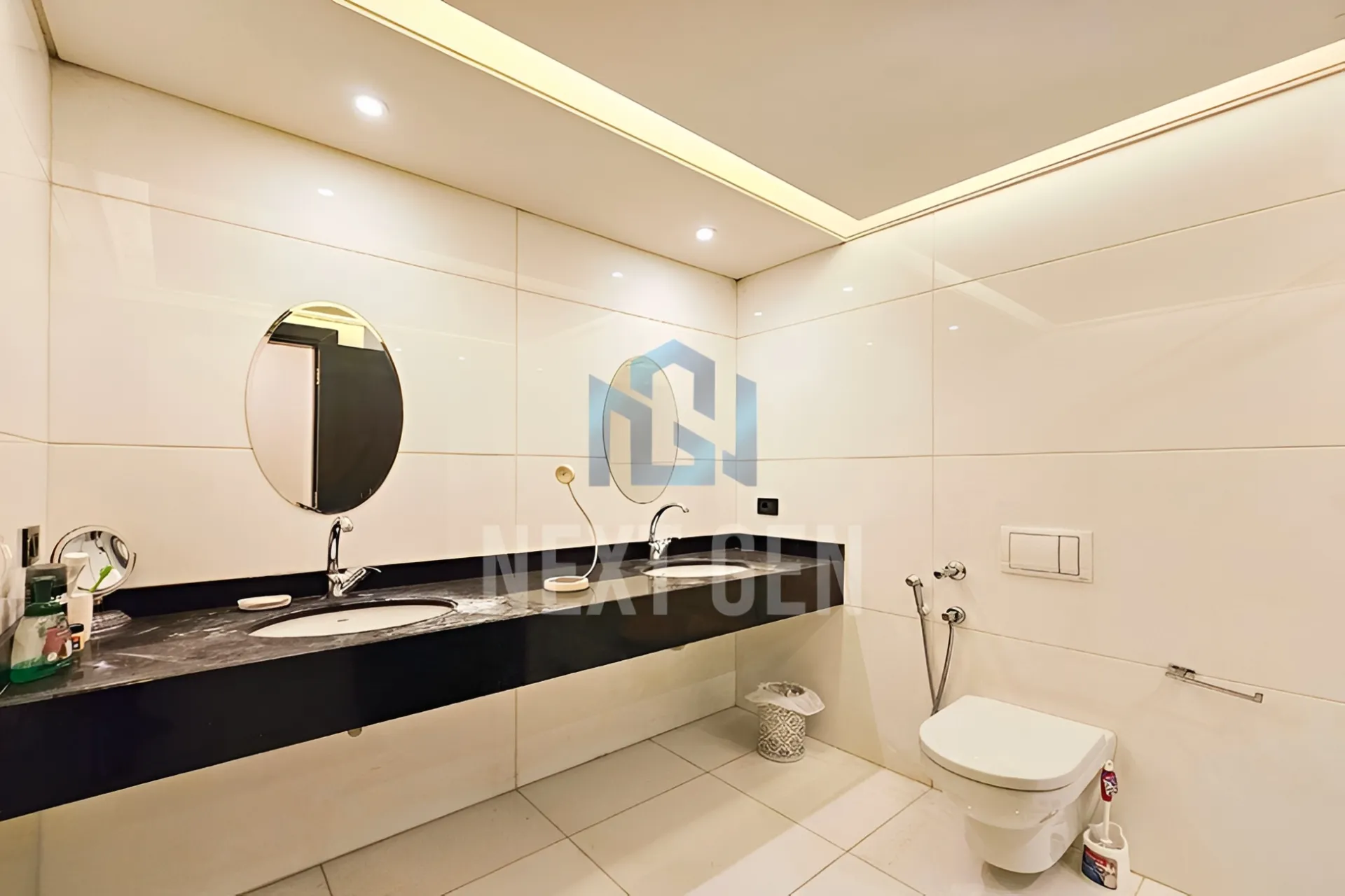 Apartment for sale in Ain Al Mraiseh, Beirut, Lebanon