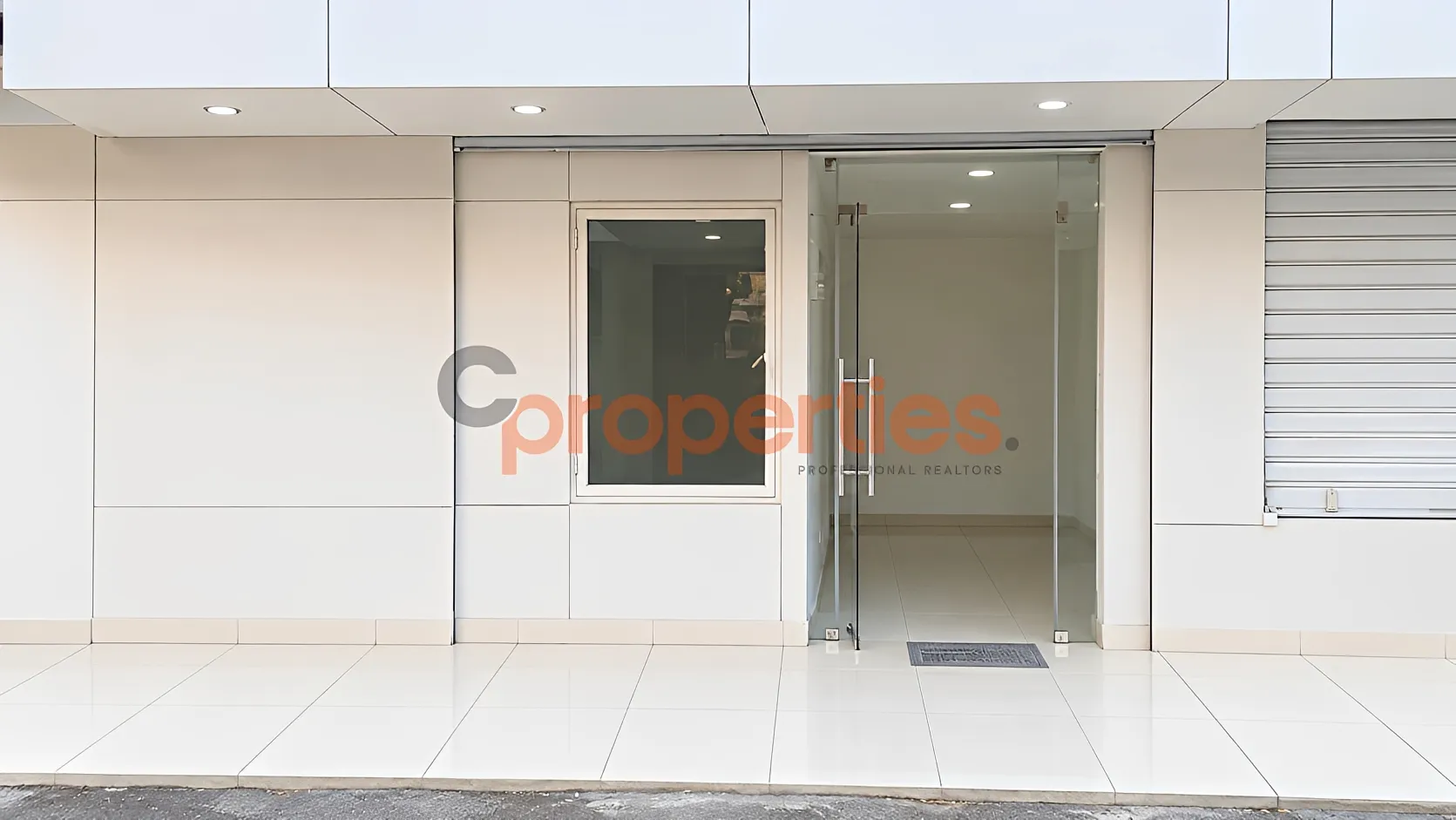 Shop for Rent in Roum