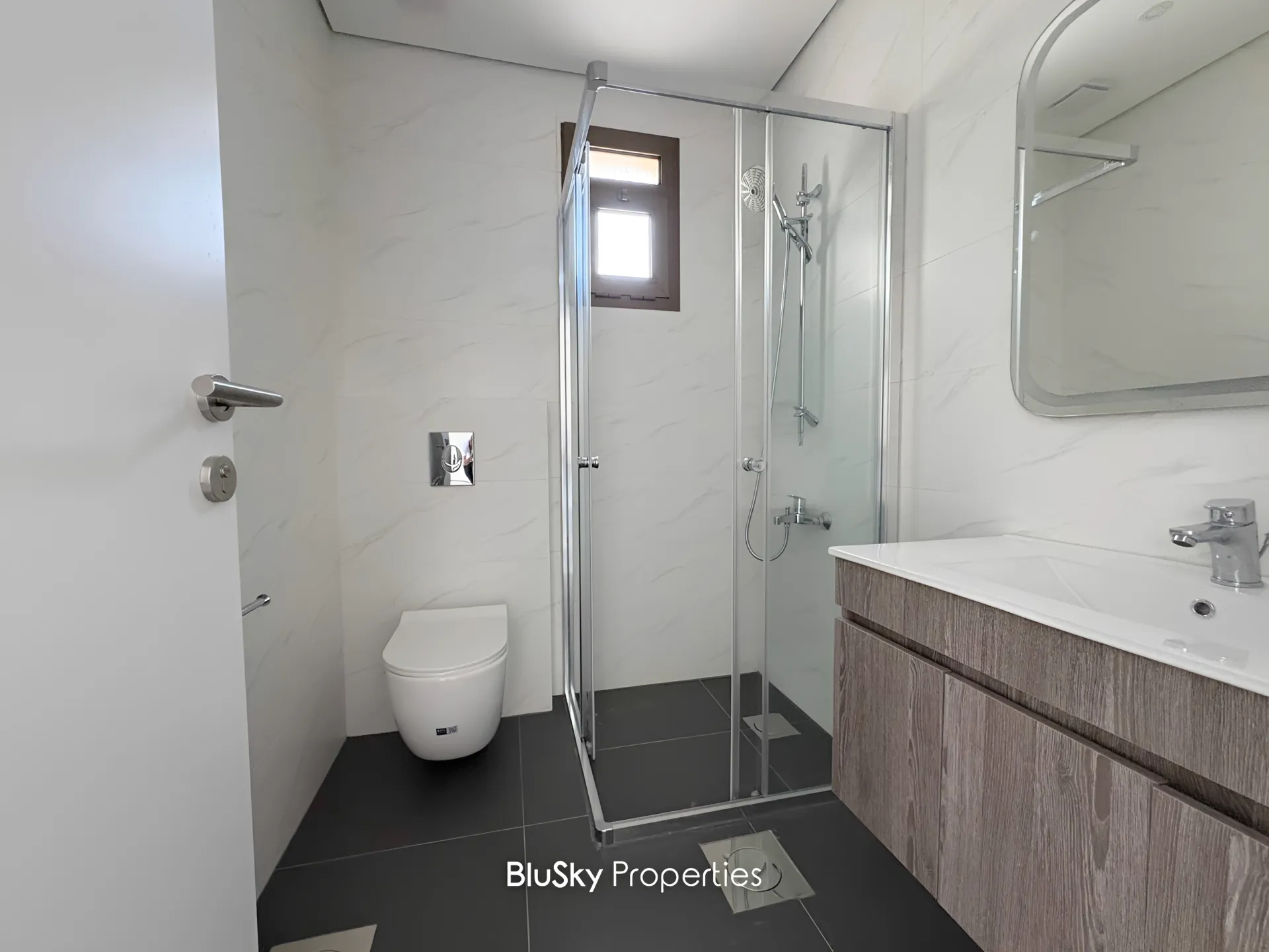 Apartment for sale in Qennabet broummana, lebanon