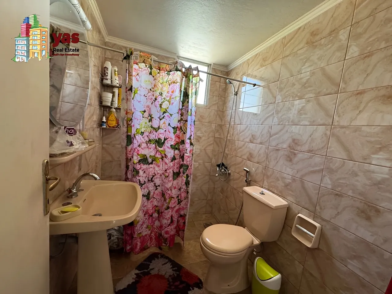 Apartment for Sale in Adonis - 4 bed, 2 bath