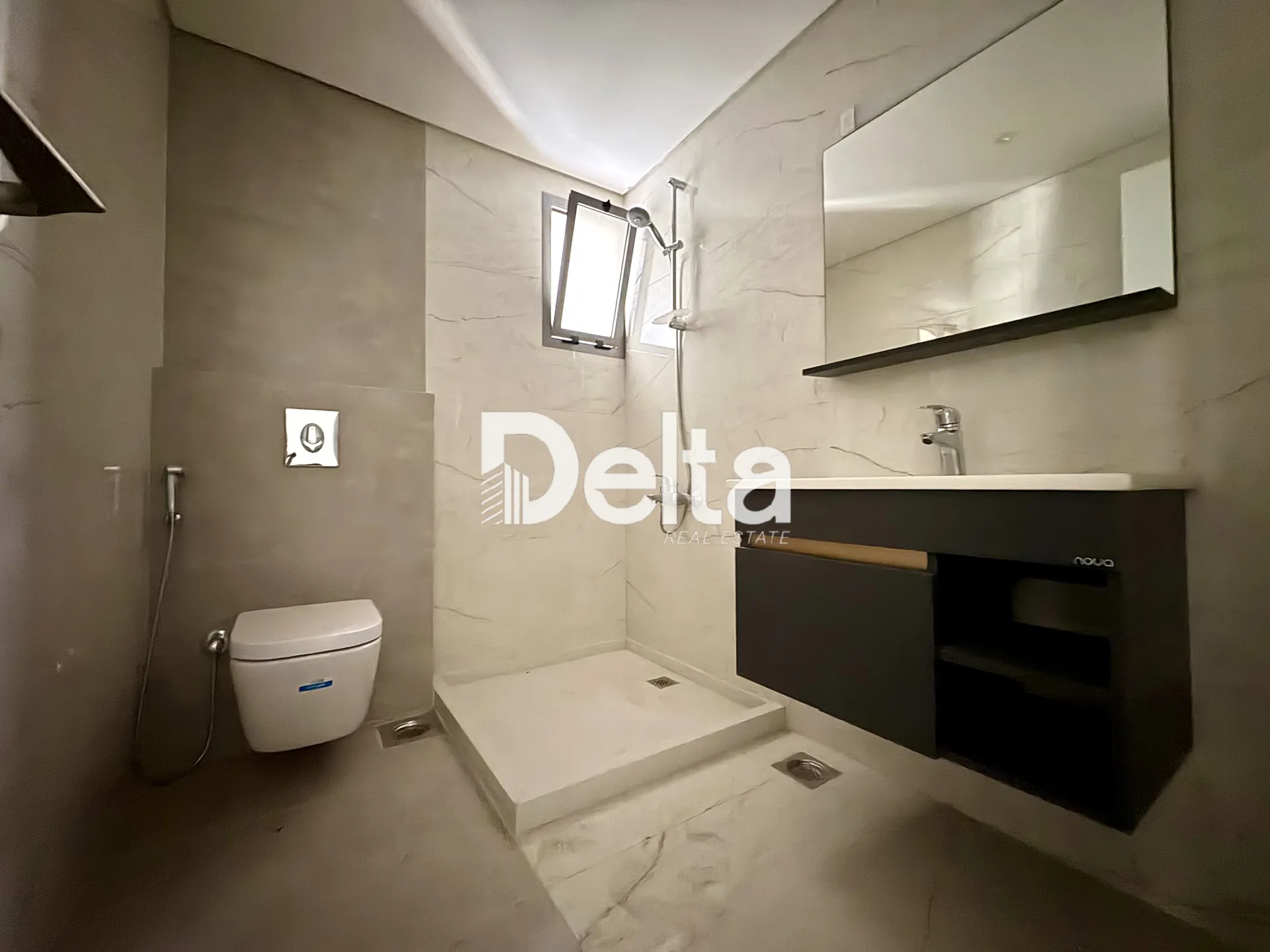 Apartment for rent in Kraytem, beirut, lebanon