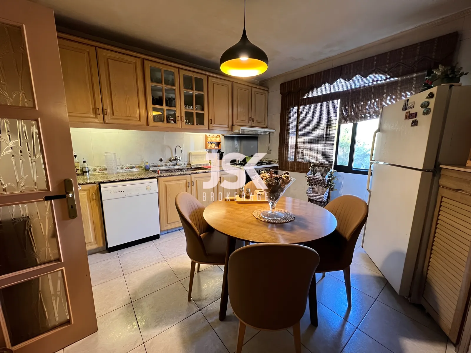 Apartment for Sale in Aley