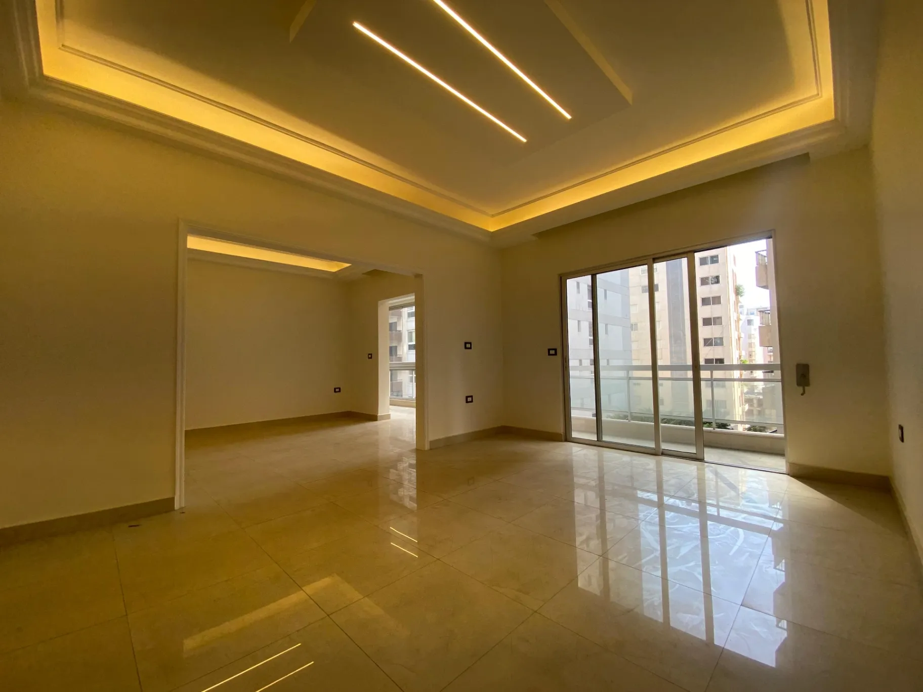 Apartment for sale in Raoucheh, Beirut, Lebanon