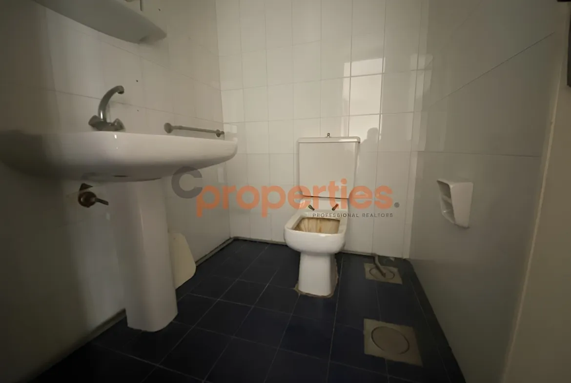 Office for Sale in Jal El Dib