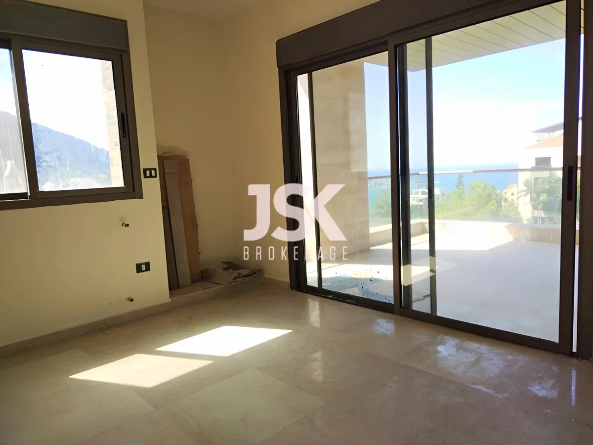 Apartment for Sale in Kfar Hbab, Lebanon - 3 bed, 3 bath