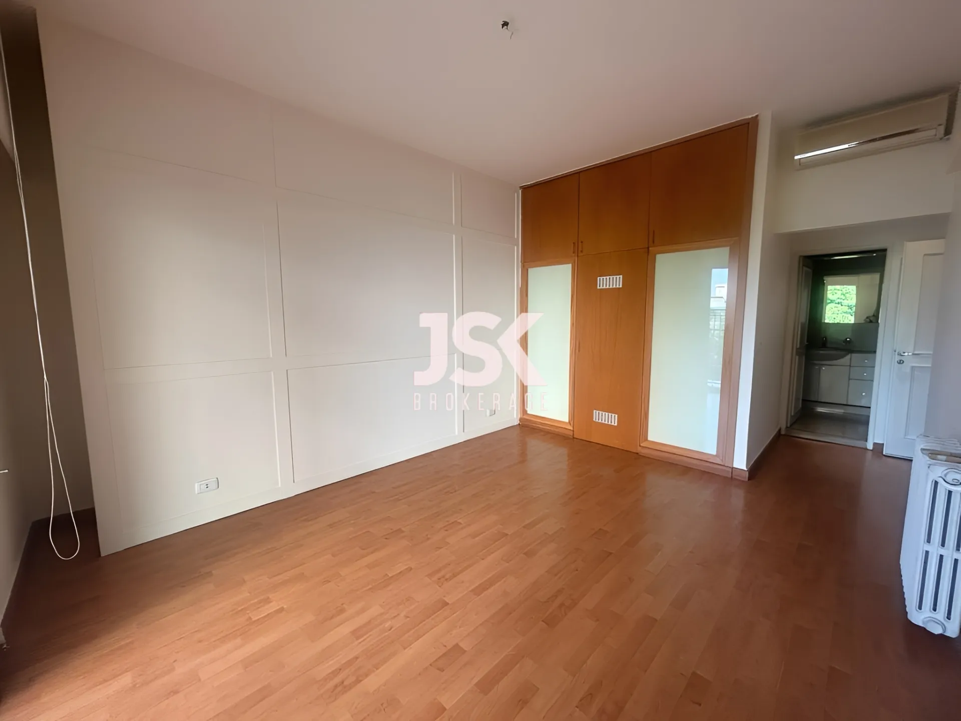 Apartment for Rent in Clemenceau