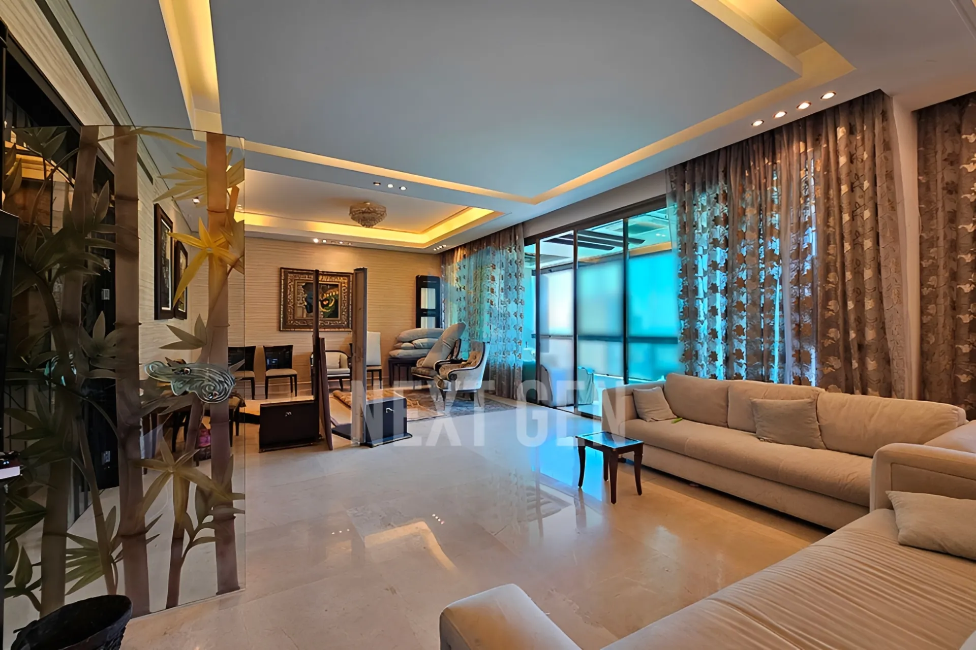 Apartment for sale in Ramlet El Baida, Bayrut, Lebanon - 4 bed, 5 bath