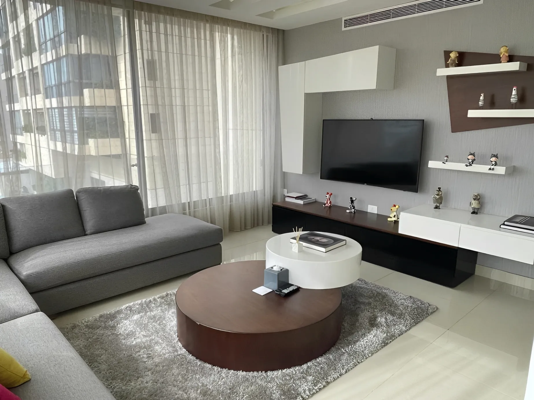 Apartment for Sale in Jnah, Lebanon - 3 bed, 4 bath