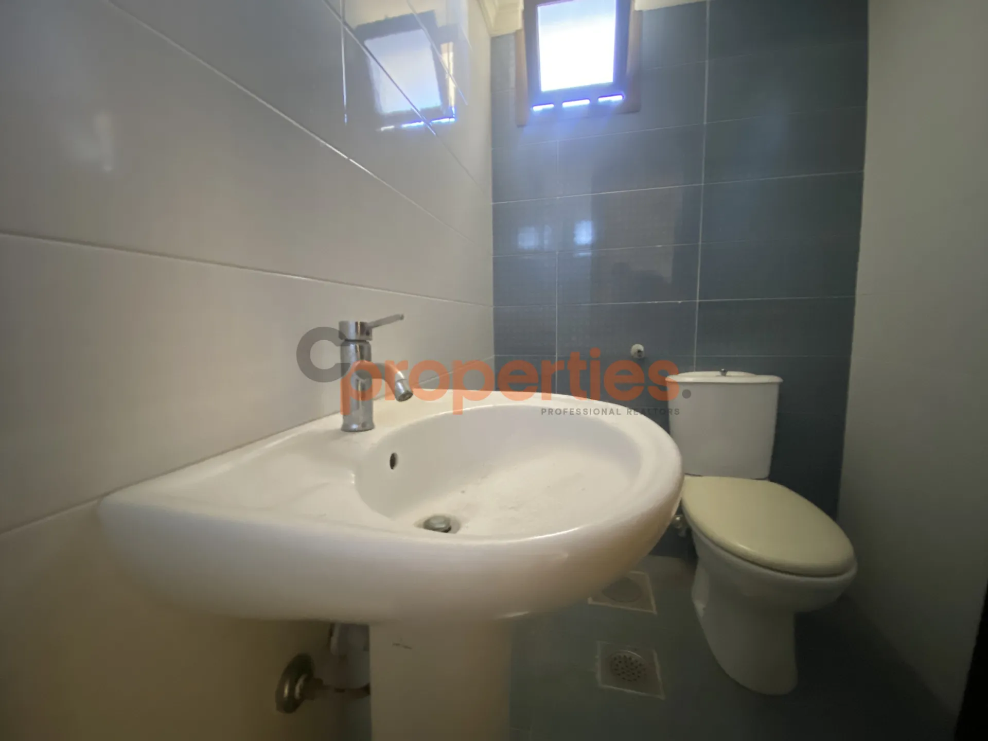 Apartment for Sale in Biaqout