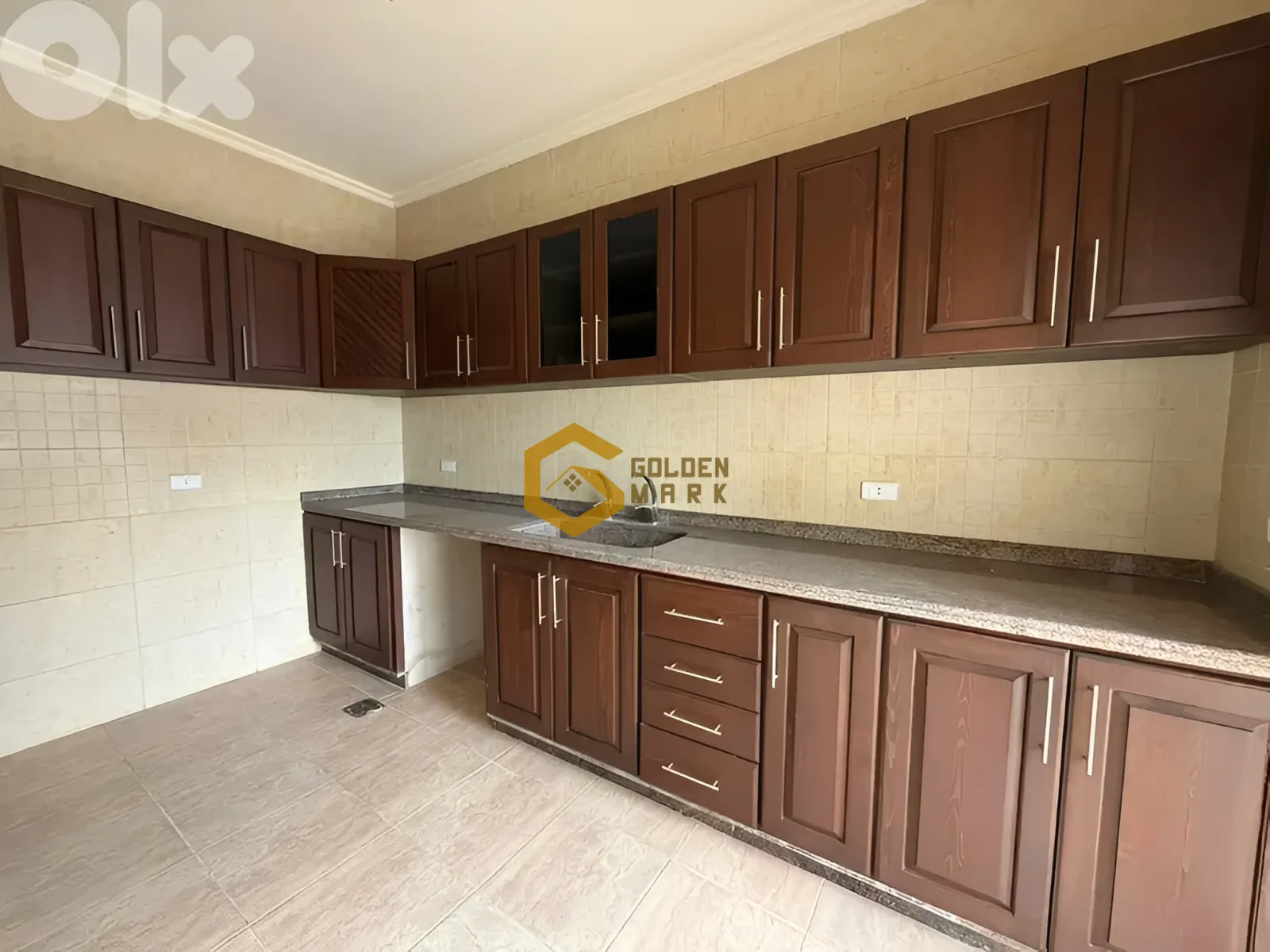 Apartment for Sale in Blat