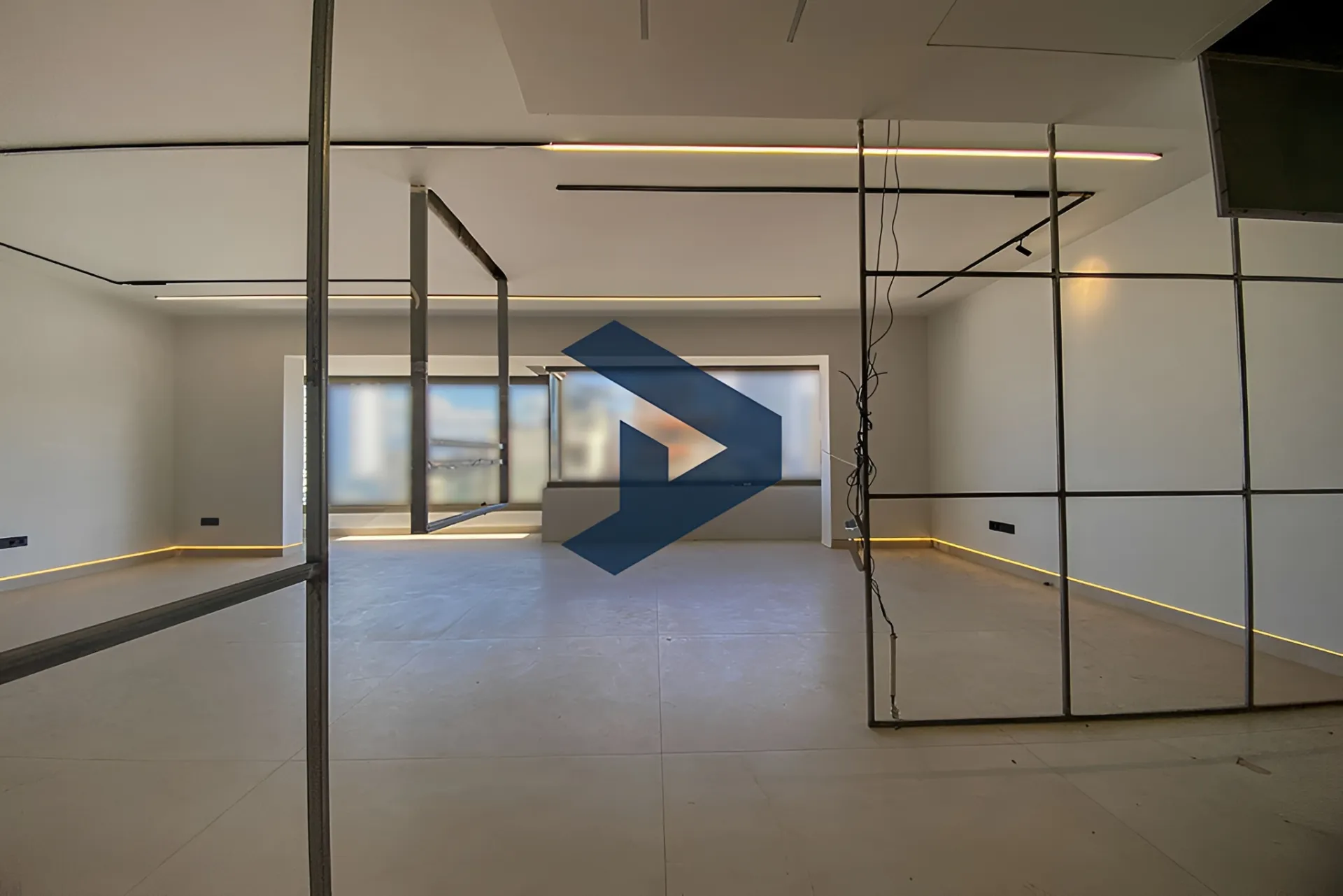 Apartment for sale in Ain el-Mreisseh, Beirut, Lebanon