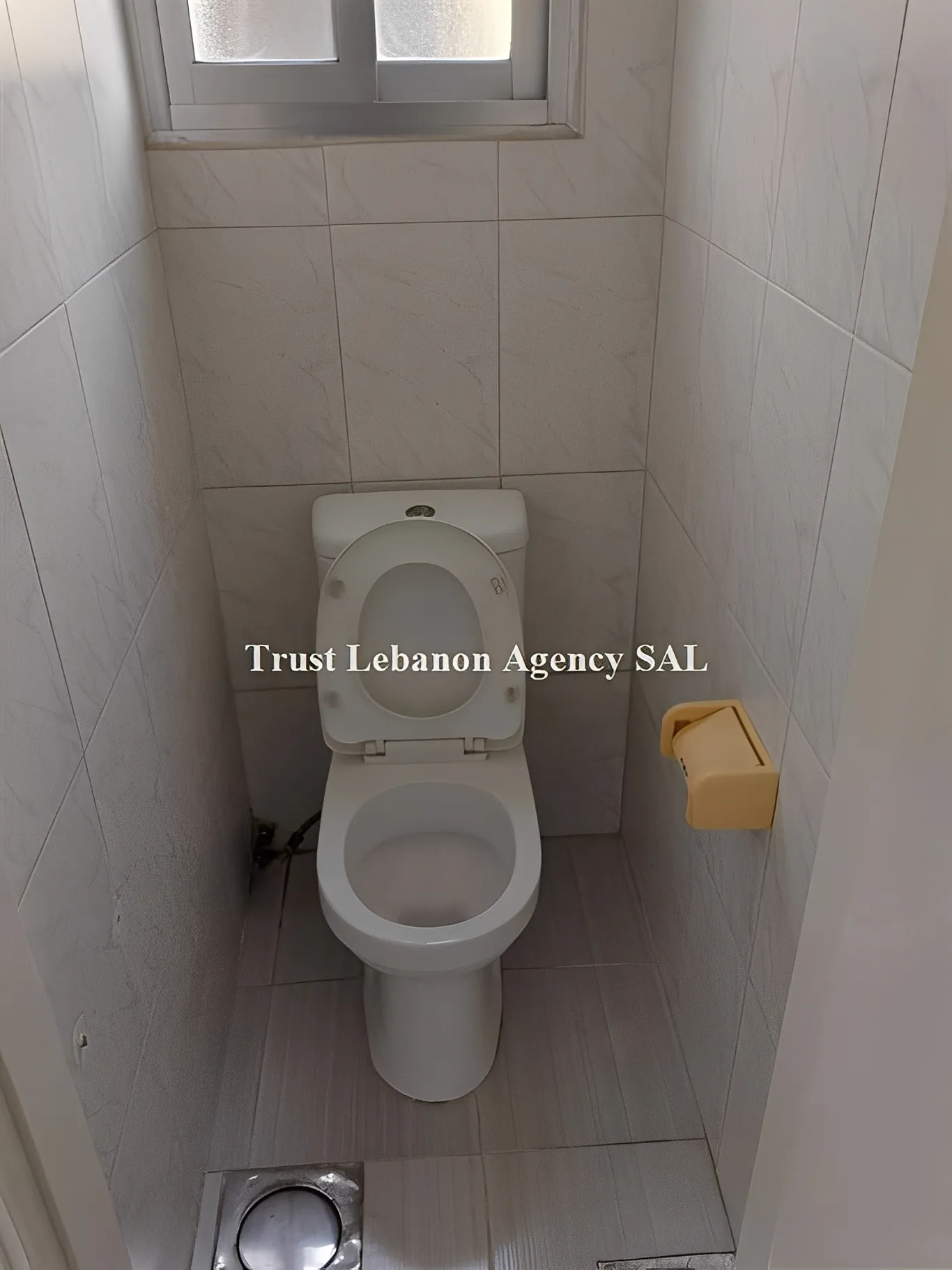 Office for rent in Achrafieh