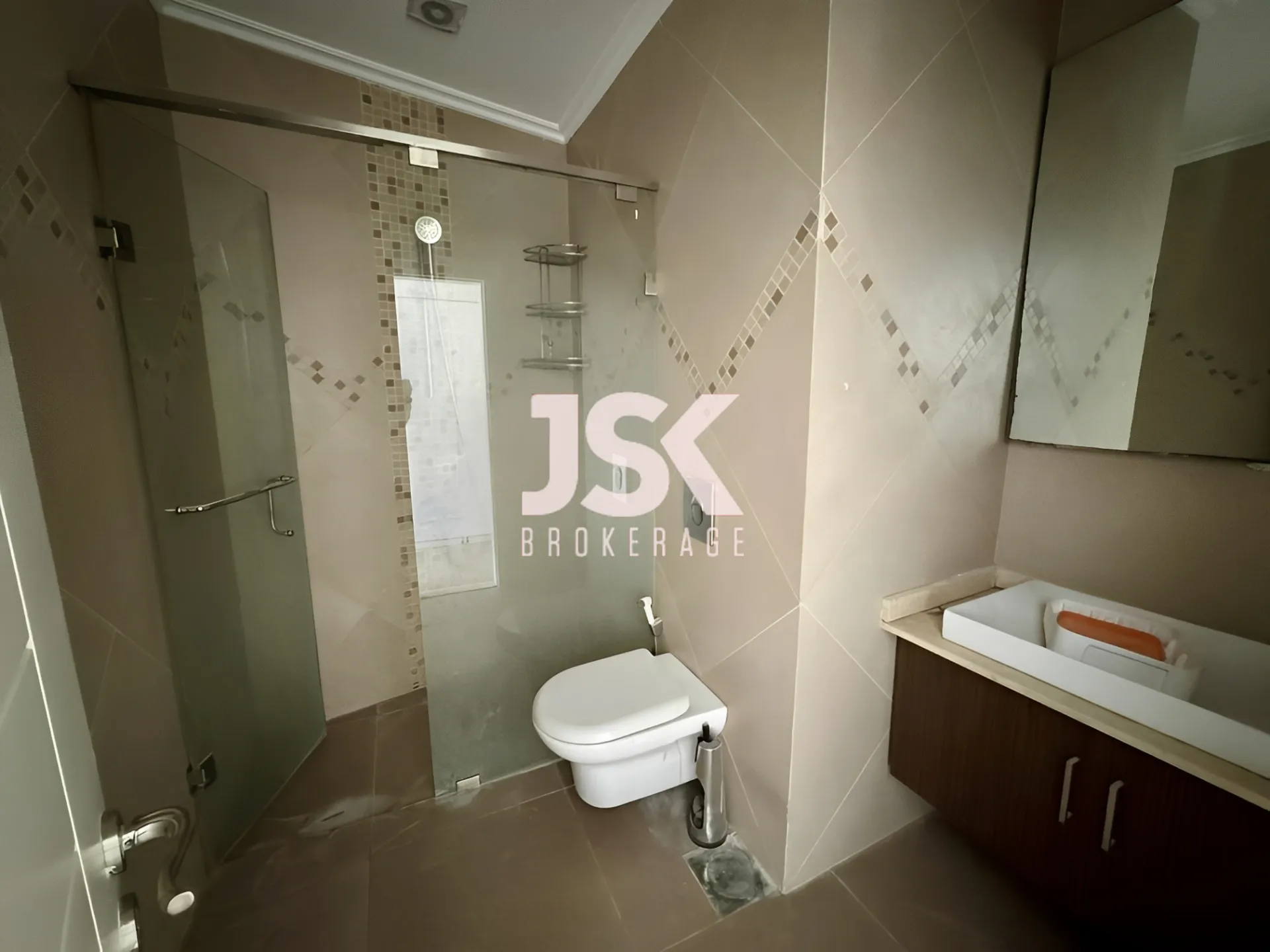 Apartment for Sale in Hamra, Beirut, Lebanon