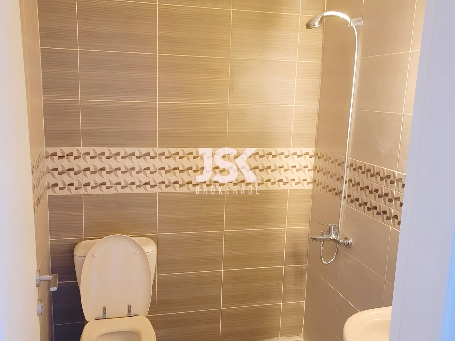 Apartment for Sale in Hosrayel