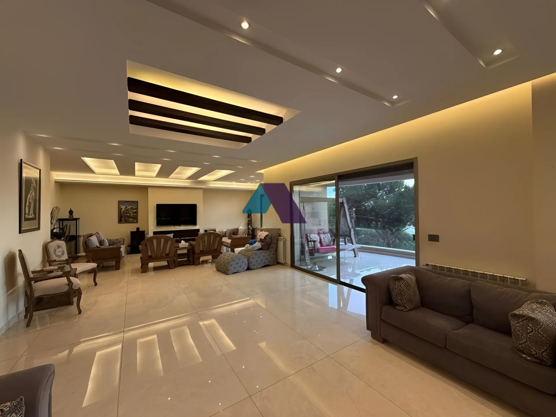 Apartment for Sale in Ain Saadeh