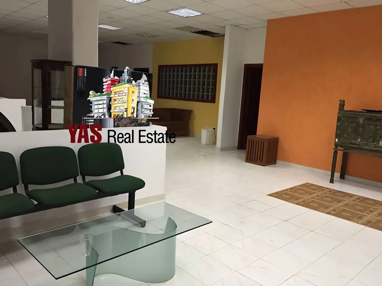 Showroom for Sale in Bsalim