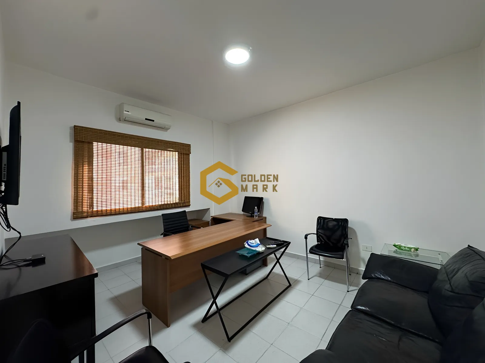 Office for rent in Baouchriyeh