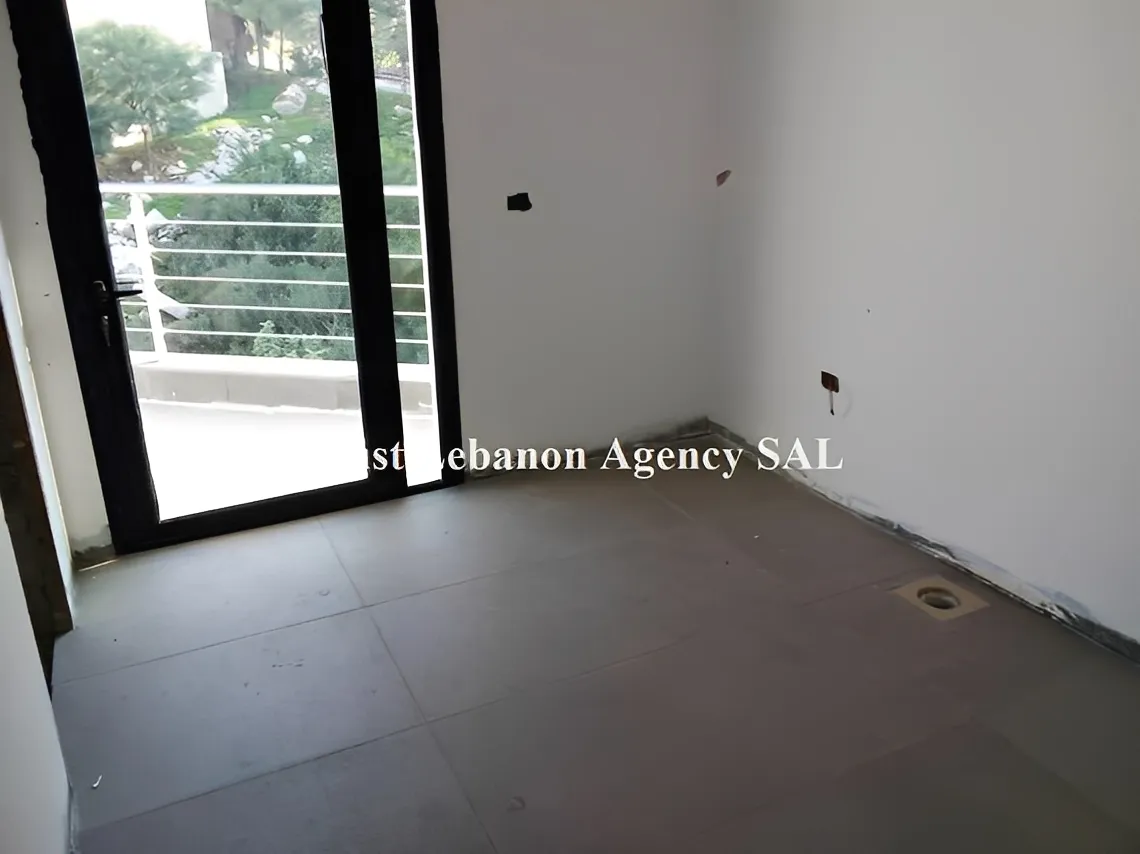 Apartment for Sale in Alay khaldeh Lebanon