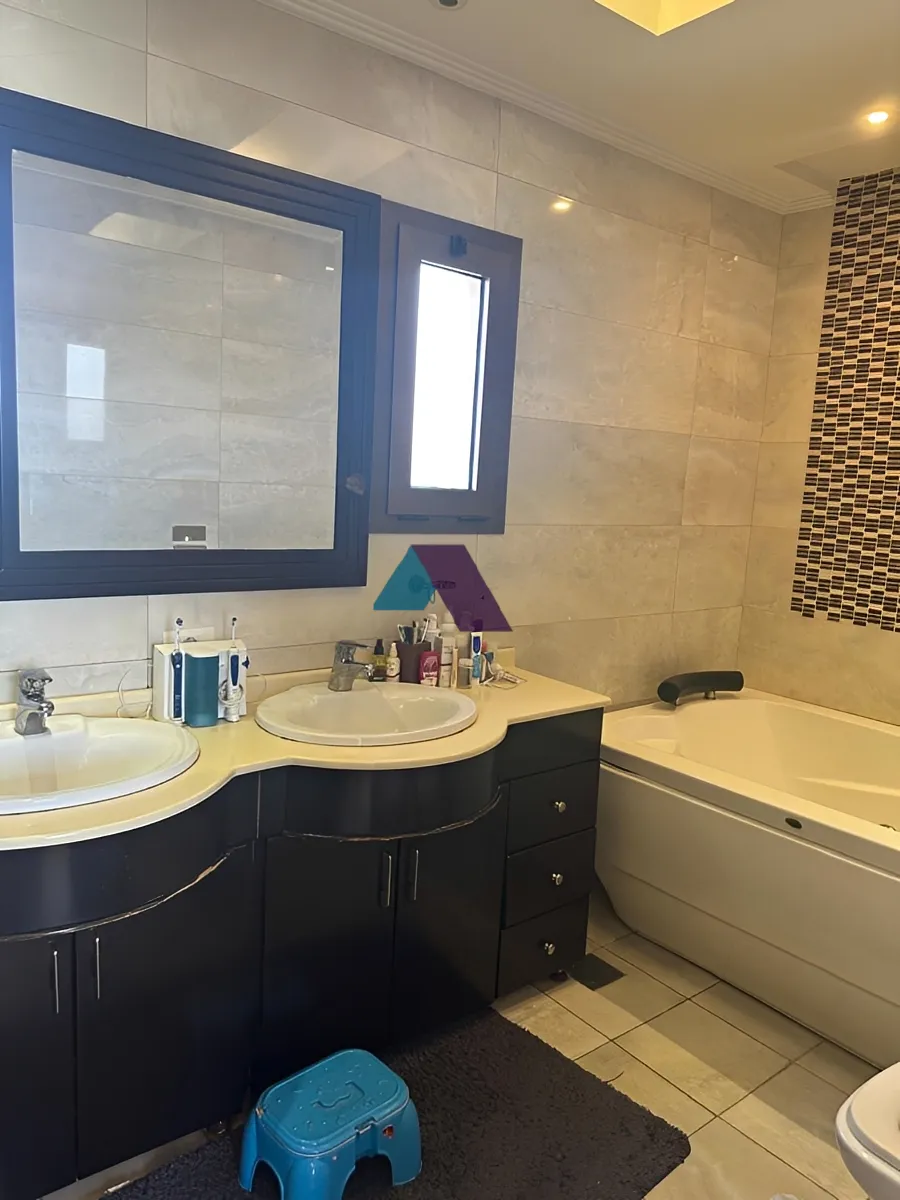 Apartment for Sale in Downtown