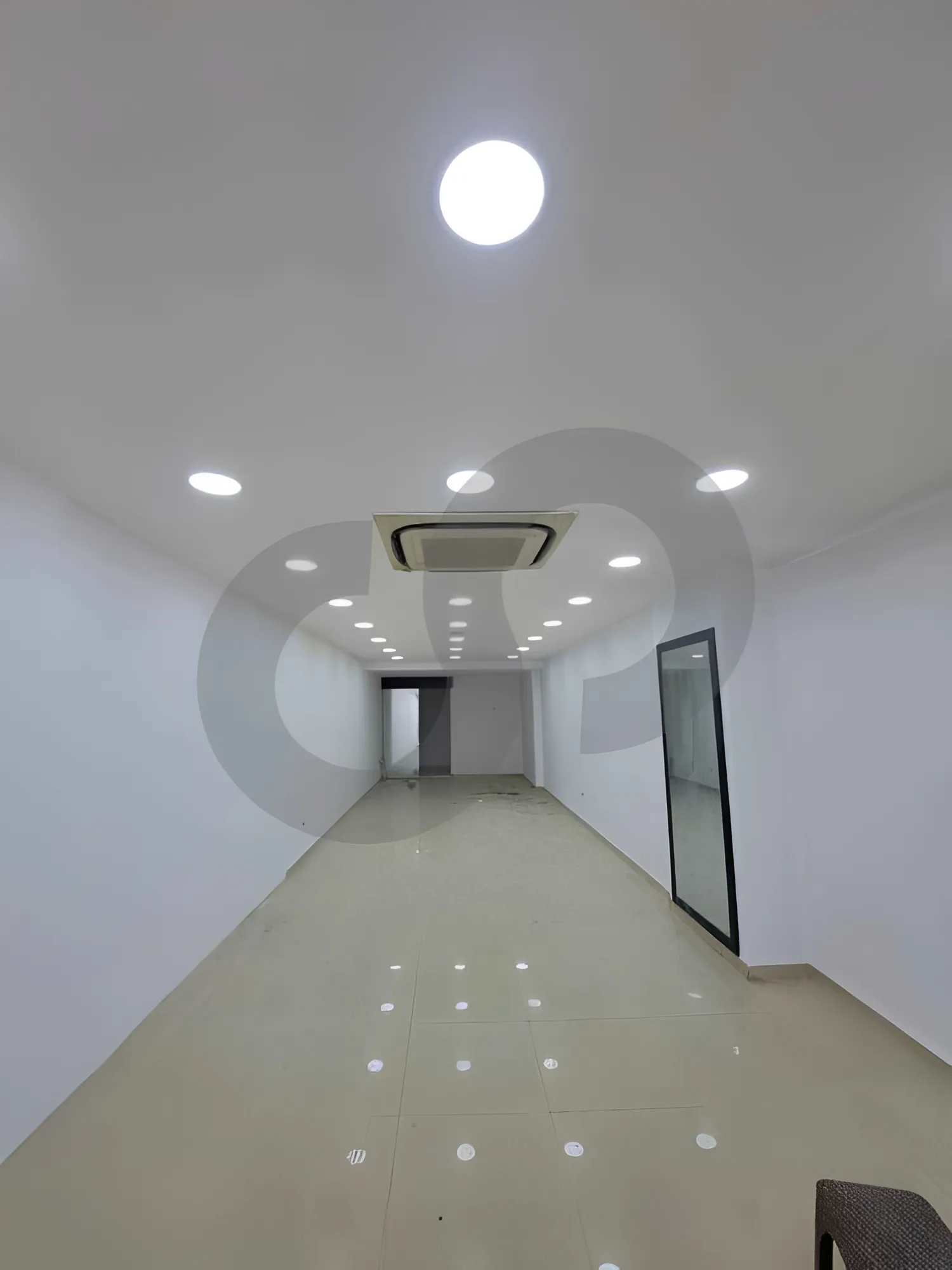 Shop for Rent in Mazraat Yachoua