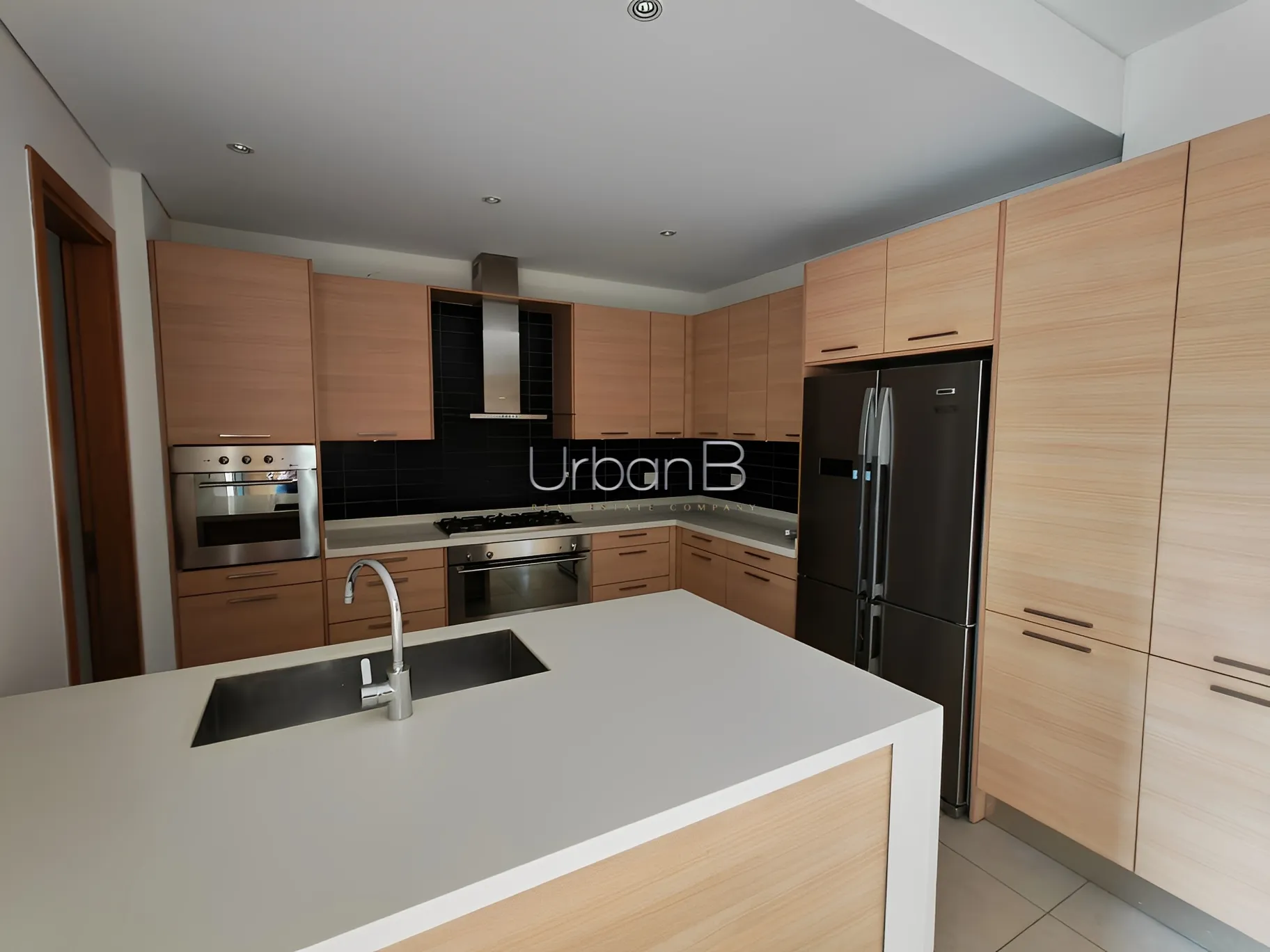Apartment for Rent in Mar Meter, Achrafieh, Beirut