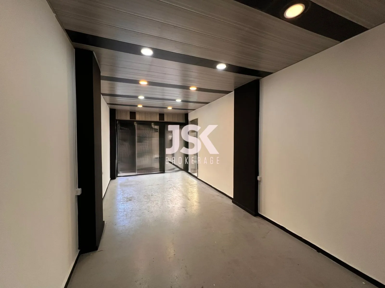 Office for Rent in Achrafieh