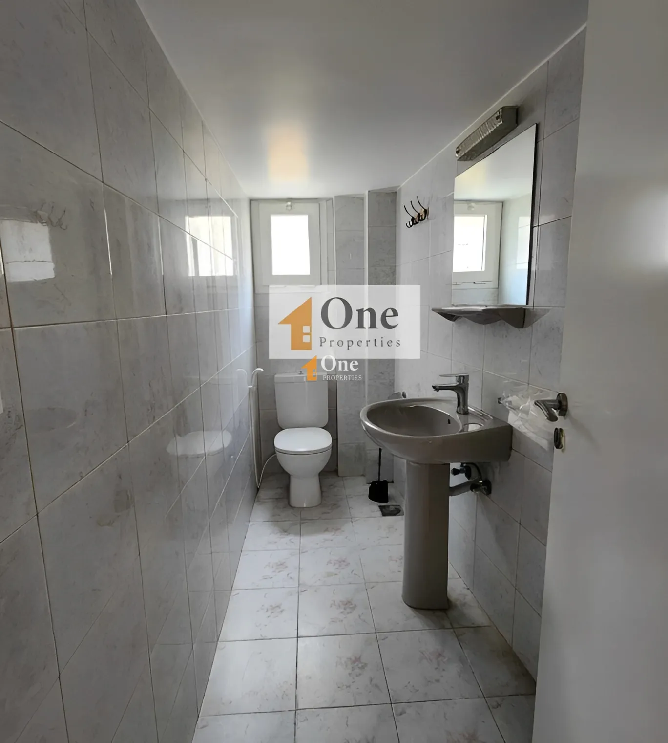 Office for Rent in Monot, Bayrut, Lebanon