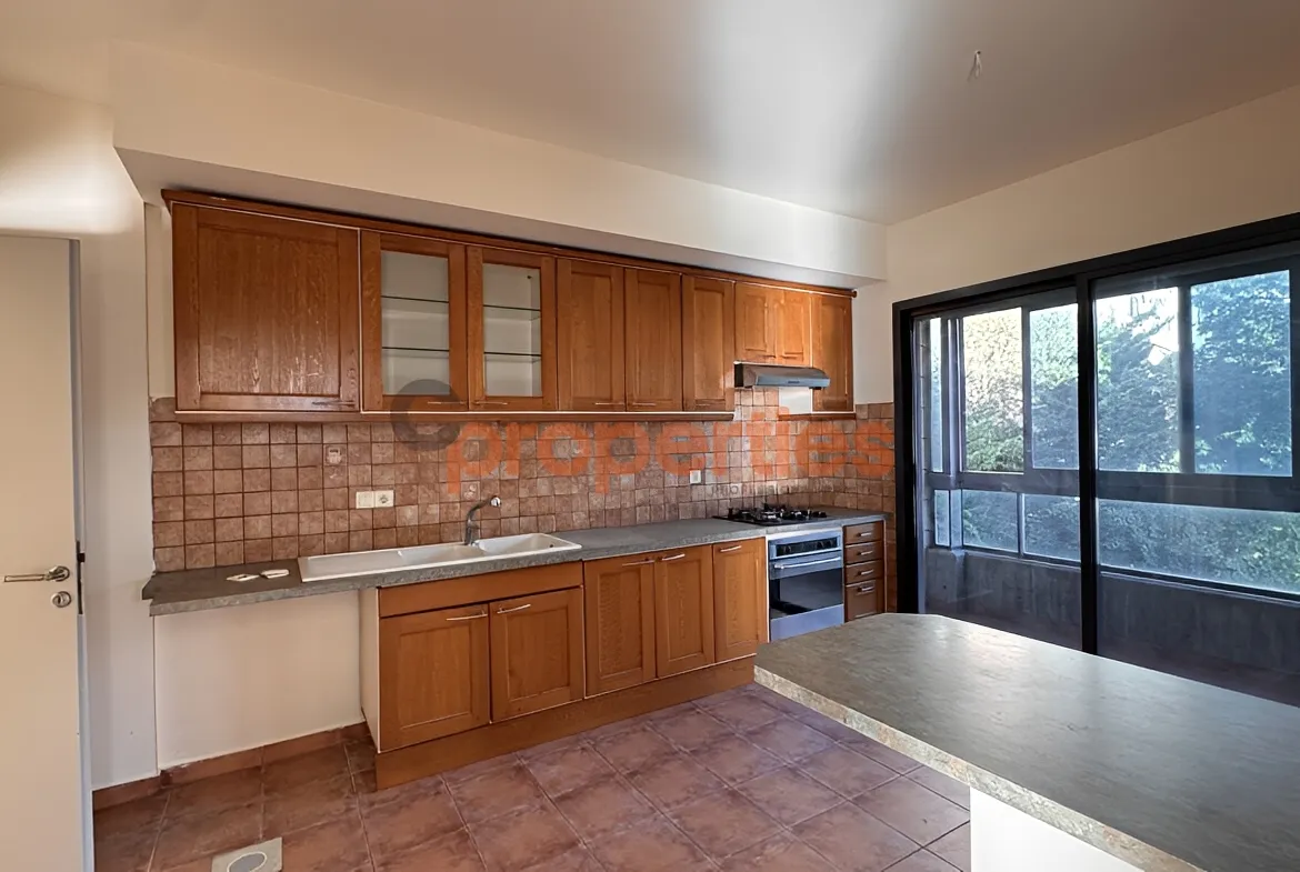 Apartment for Rent in Aaoukar