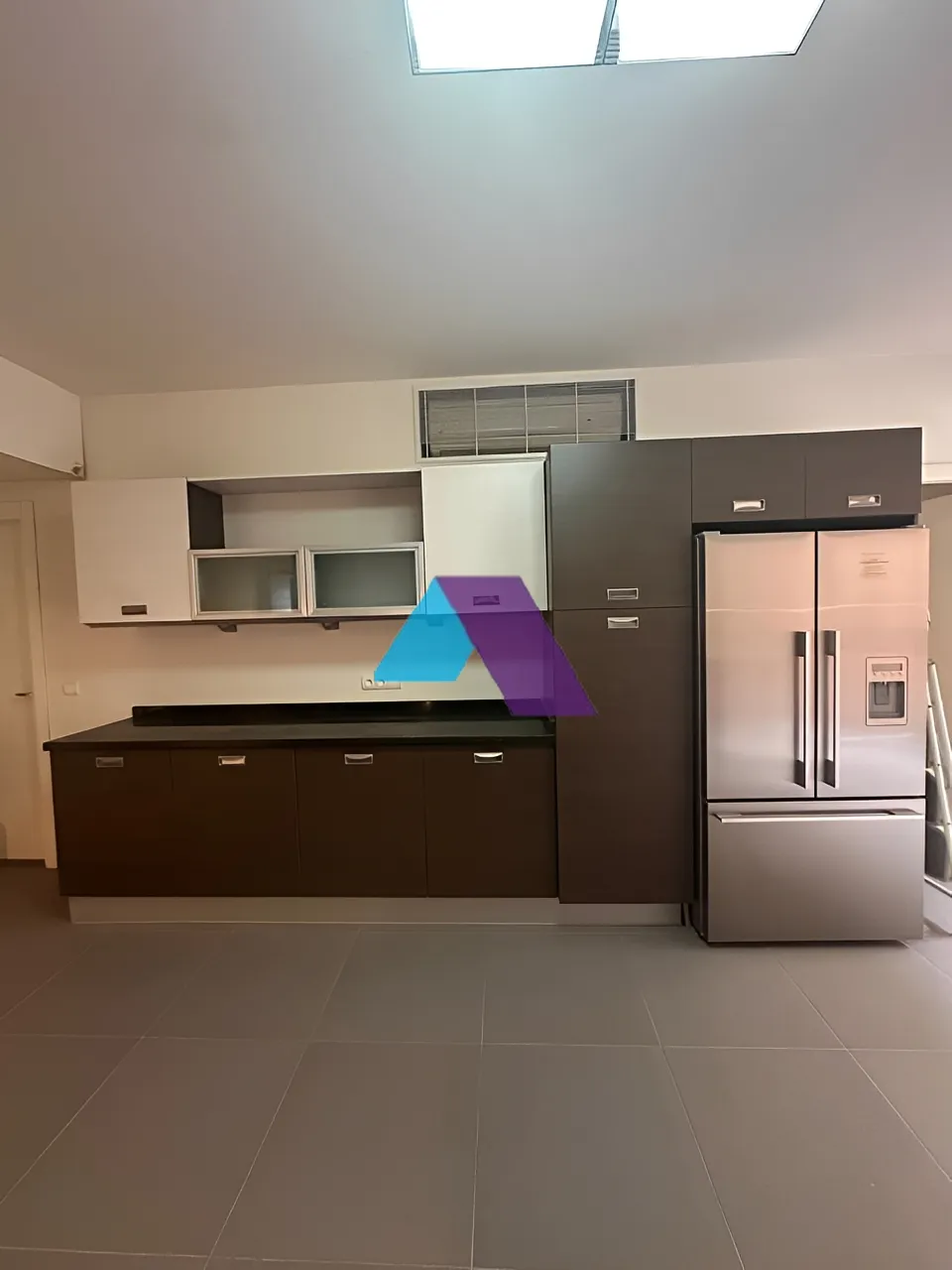 Apartment for Sale in Saifi Village