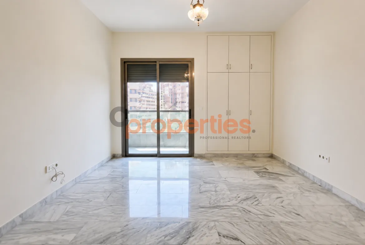 Apartment for Sale in Raoucheh