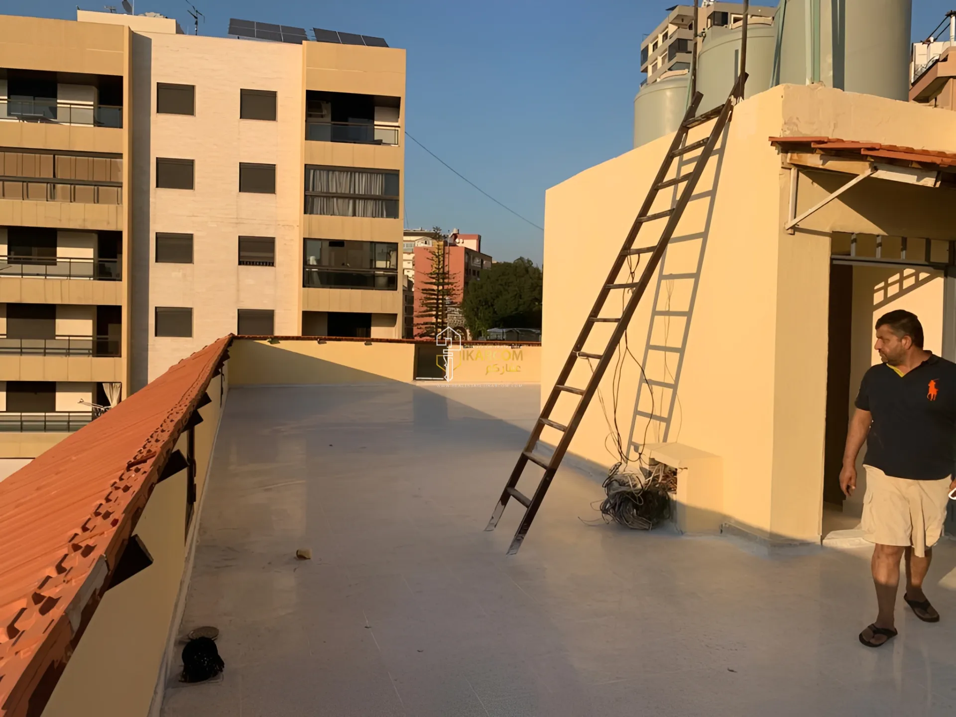 Building for Sale in Jal El Dib