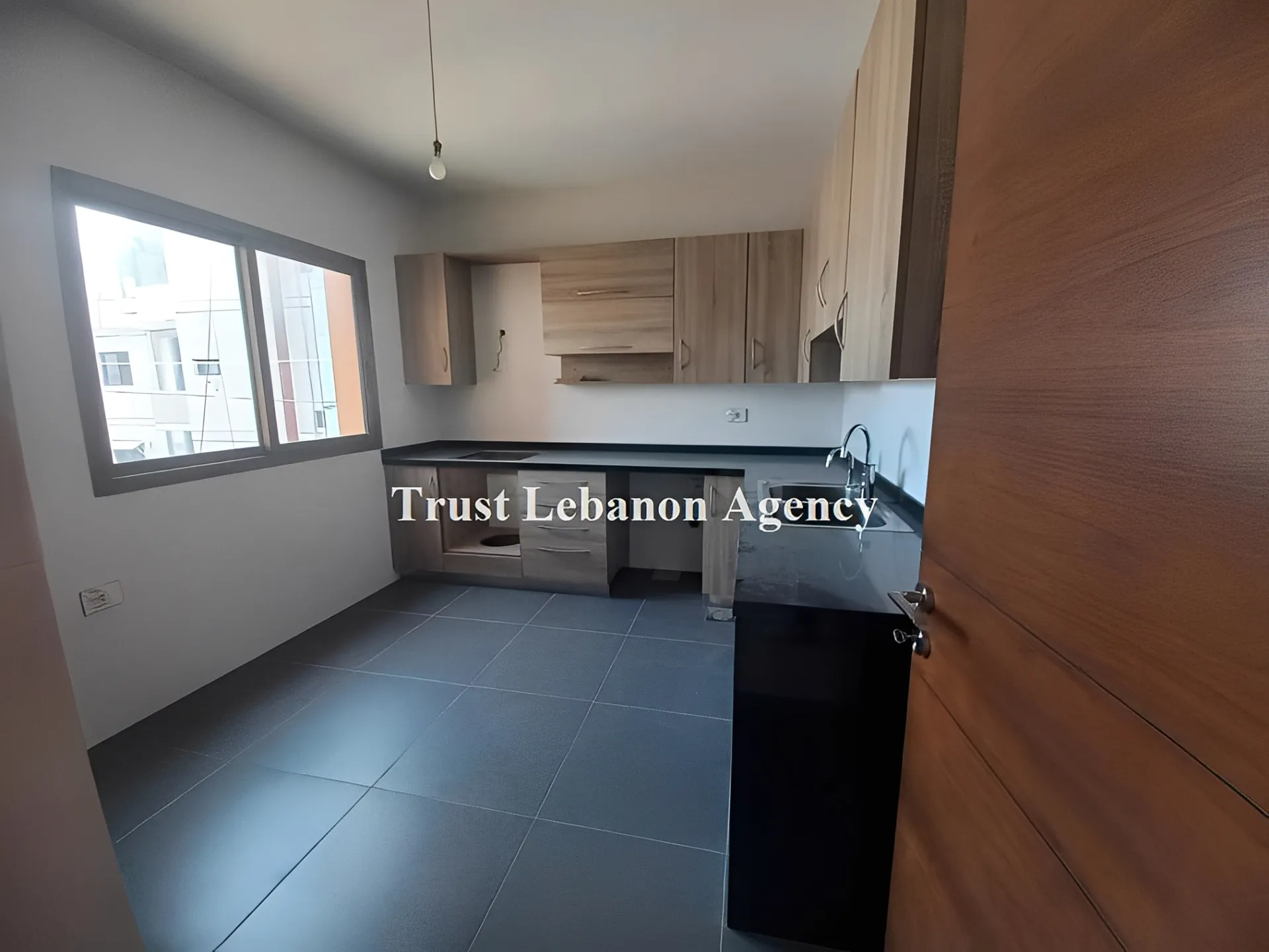 Apartment for Sale in Baabda Hazmieh - 3 bed, 2 bath