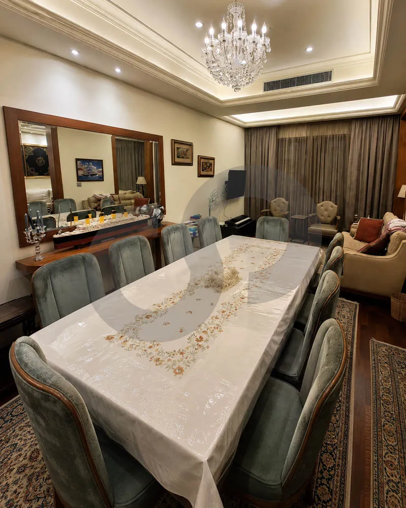 Building for Sale in Sakiet El Janzeer