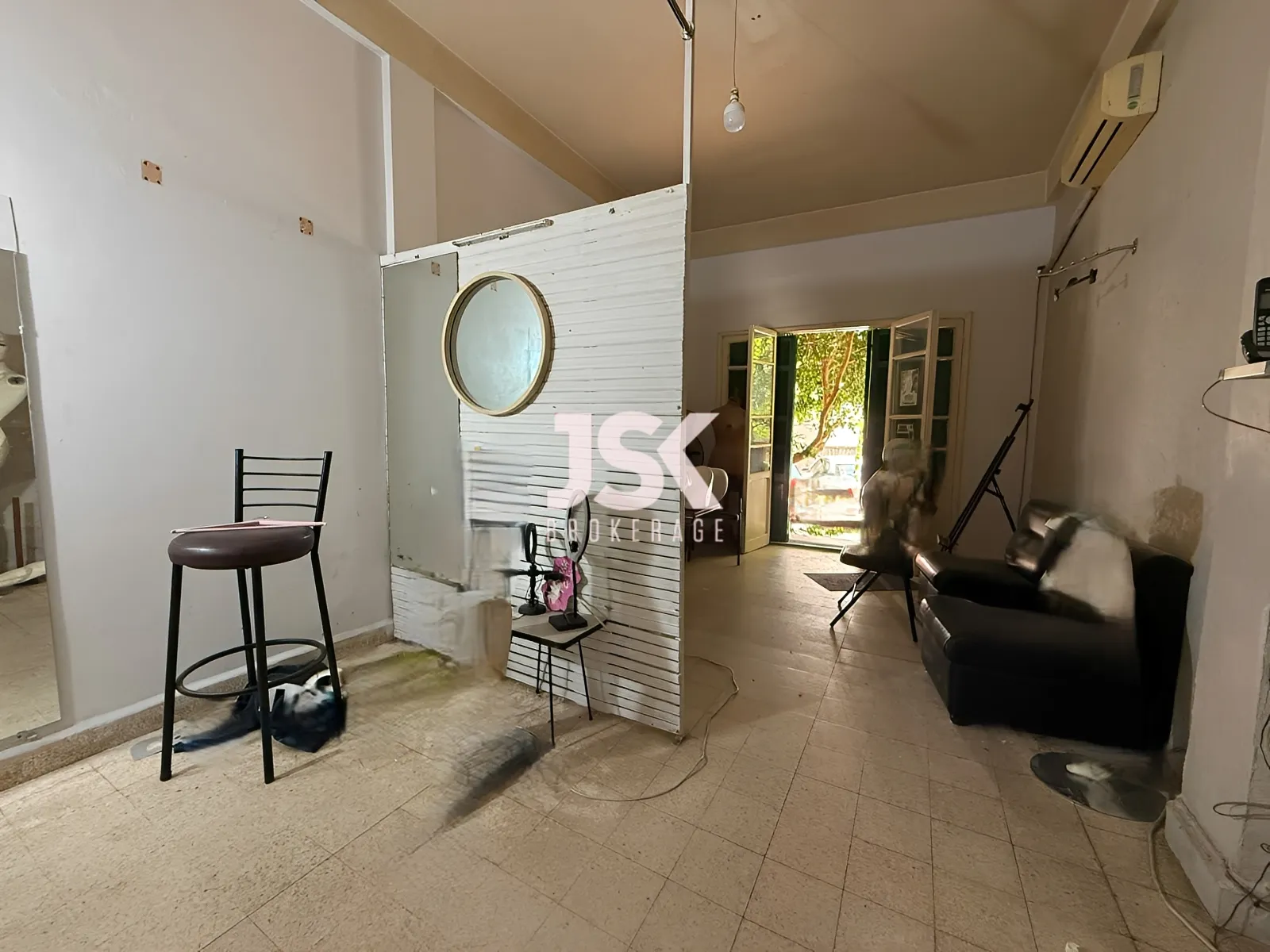 Apartment for Sale in Achrafieh - 1 bed, 60 bath