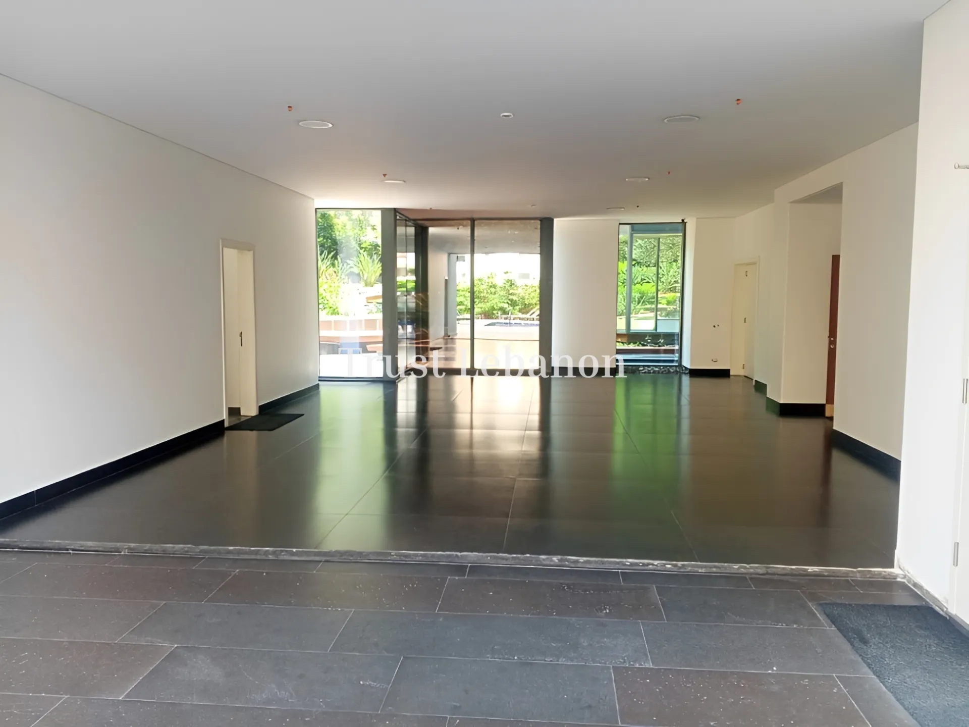 Apartment for rent in Clemenceau, Bayrut, Lebanon
