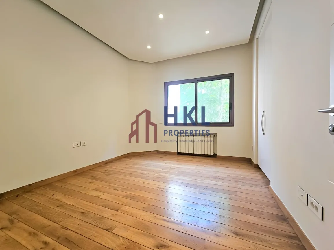 Apartment for sale in Hamra