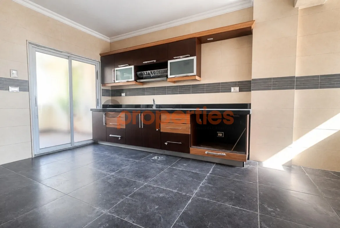Apartment for Sale in Ras Al Naba'a