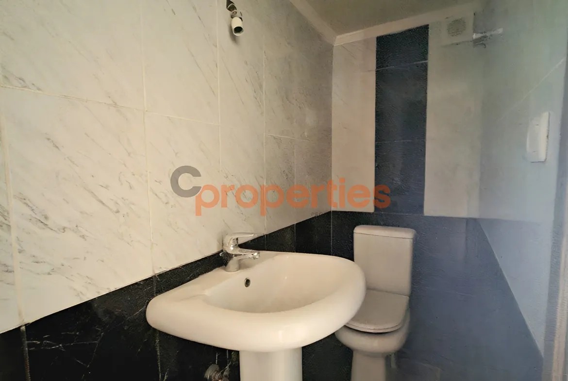 Apartment for Sale in Halat