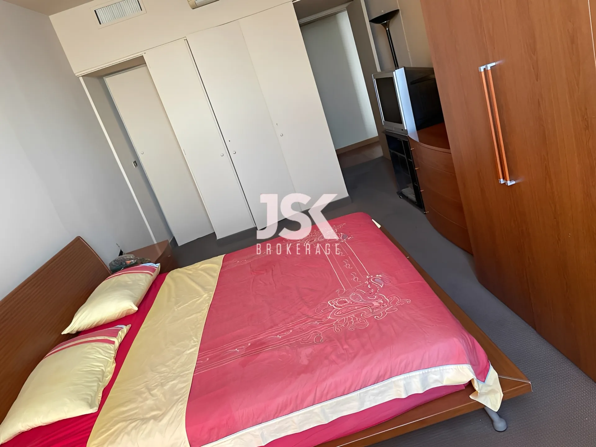 Chalet for sale in Tabarja
