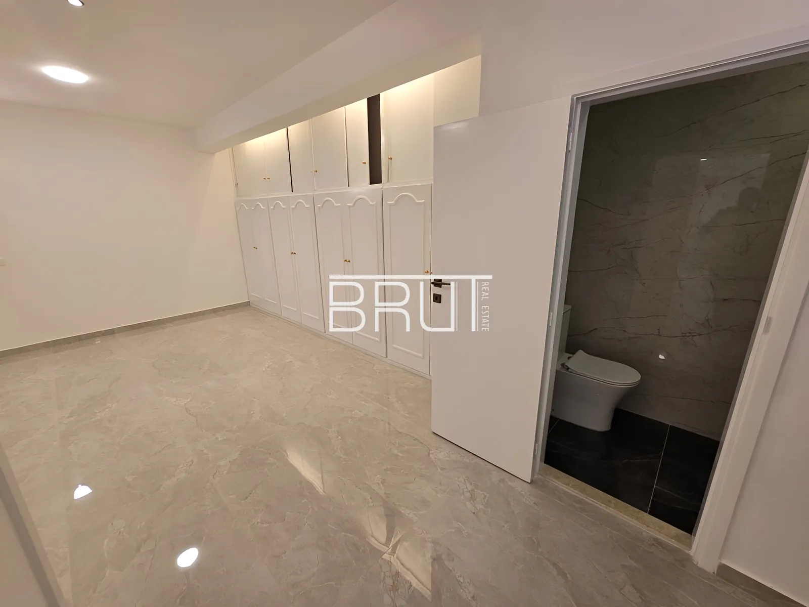 Apartment for sale in Zouk mikael, lebanon