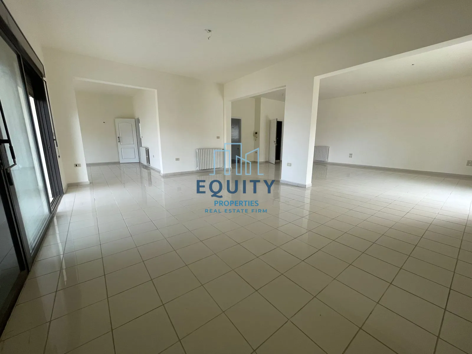Apartment for rent in Biyada - 4 bed, 5 bath